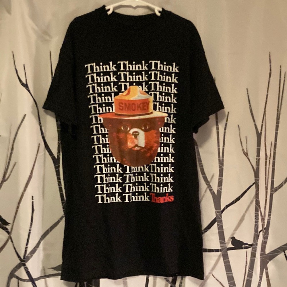Smoky the Bear T-Shirt - Picture 1 of 3